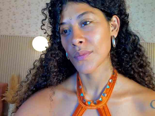 TheAlieh webcam