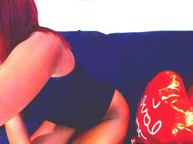 BeautyBaby live cam on BongaCams