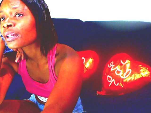 BeautyBaby live cam on BongaCams