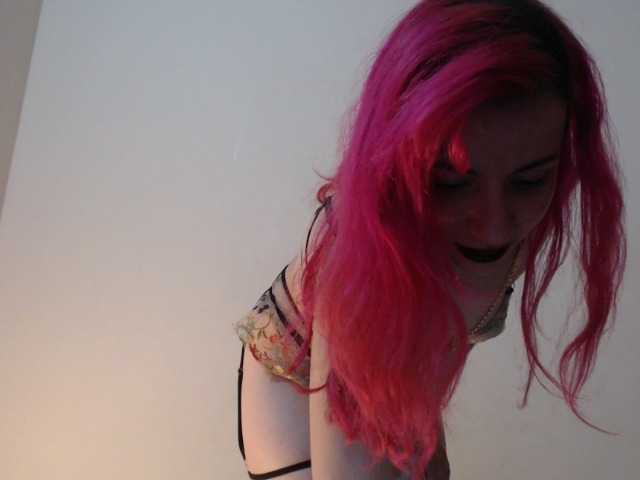 SugarAngelXxx live cam on BongaCams