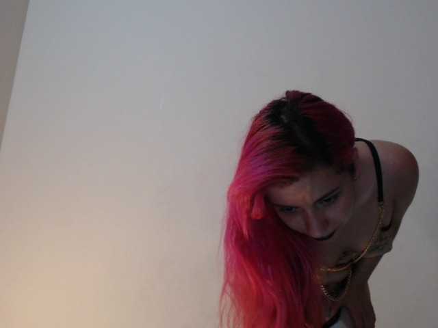 SugarAngelXxx live cam on BongaCams