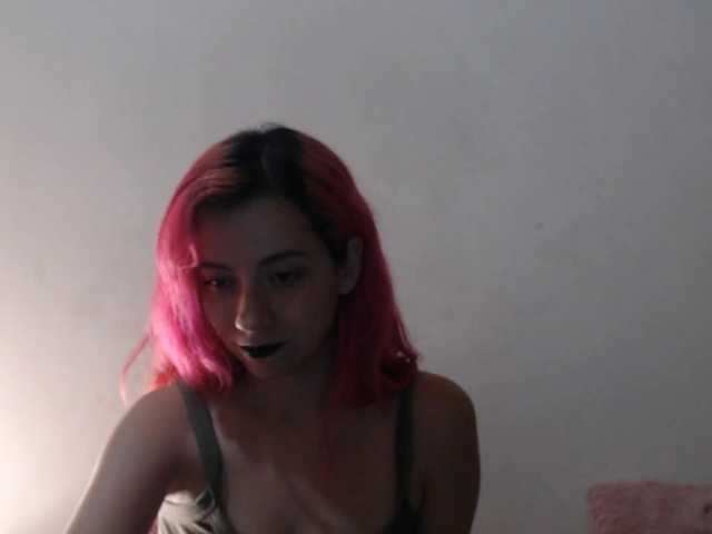 SugarAngelXxx live cam on BongaCams