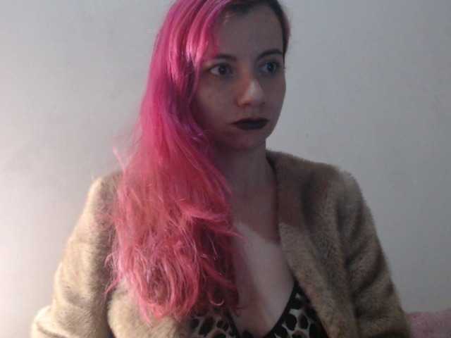 SugarAngelXxx live cam on BongaCams