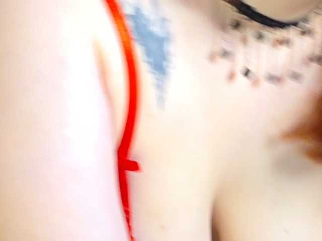 Kiki--Tiki live cam on BongaCams