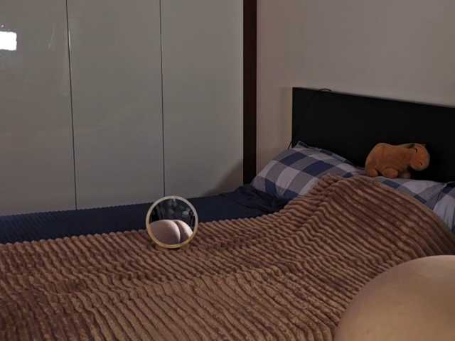 Kiki--Tiki live cam on BongaCams