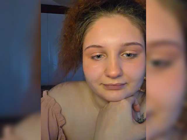 Kiki--Tiki live cam on BongaCams