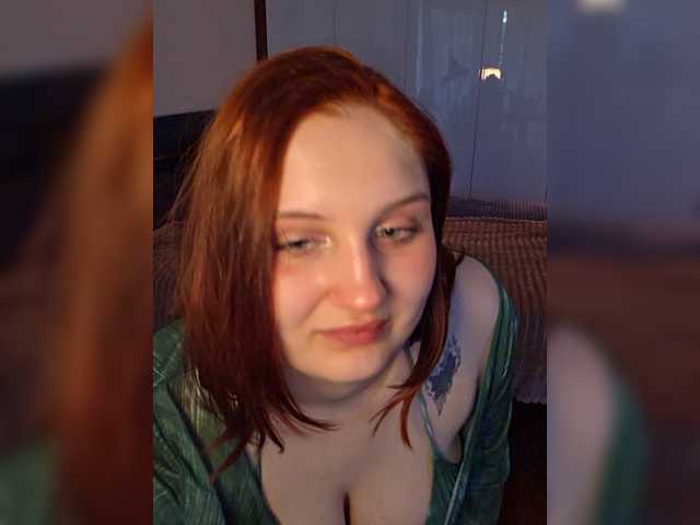 Kiki--Tiki live cam on BongaCams