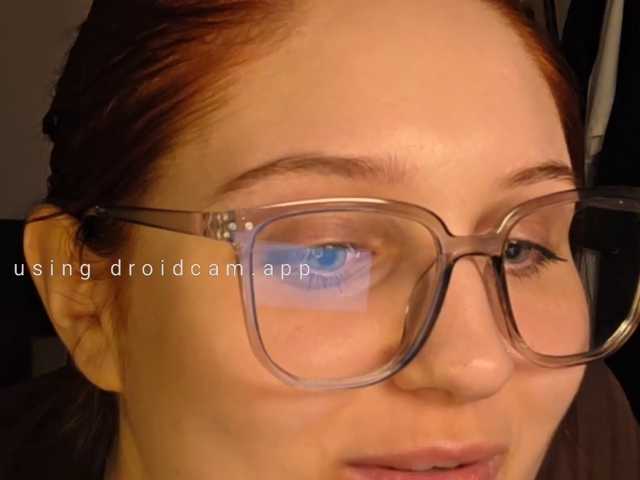 Kiki--Tiki live cam on BongaCams