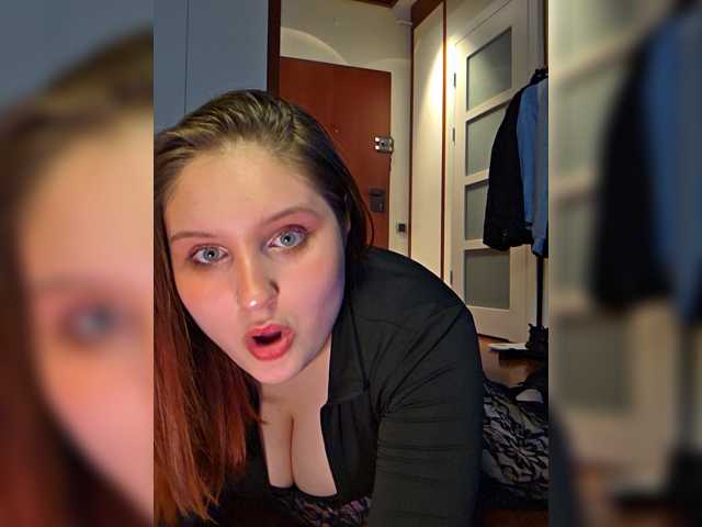 Kiki--Tiki live cam on BongaCams