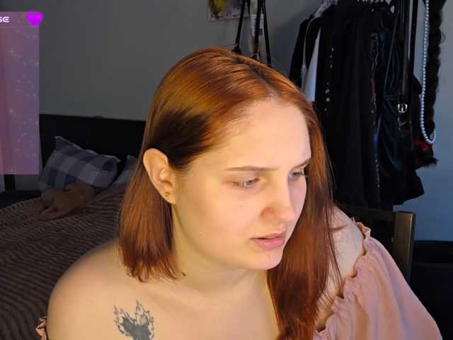 Kiki--Tiki live cam on BongaCams