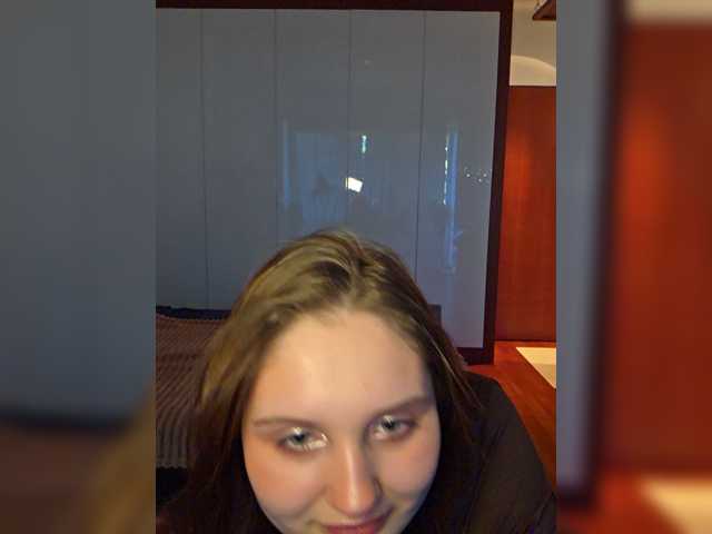 Kiki--Tiki live cam on BongaCams