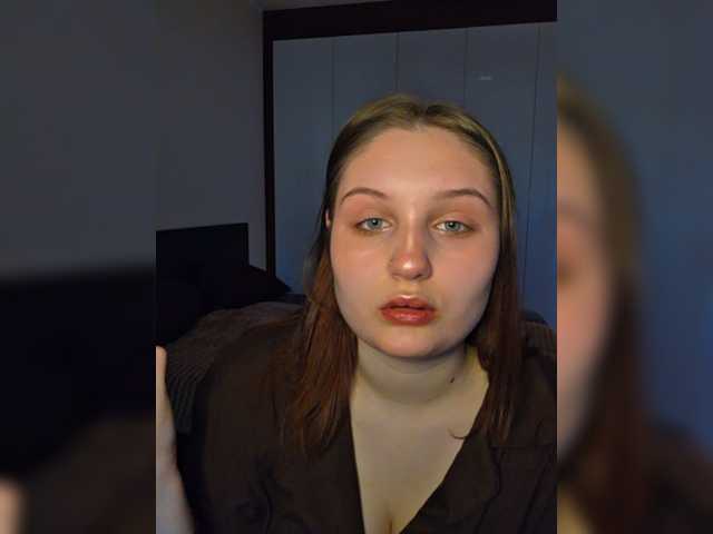 Kiki--Tiki live cam on BongaCams