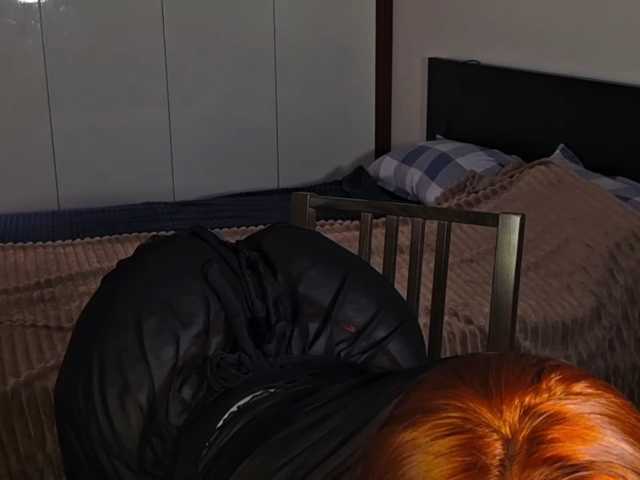 Kiki--Tiki live cam on BongaCams