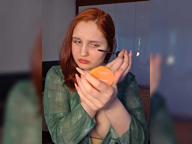 Kiki--Tiki live cam on BongaCams