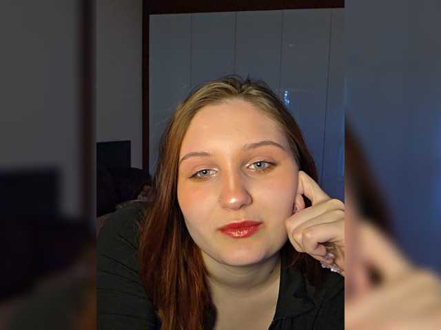 Kiki--Tiki live cam on BongaCams