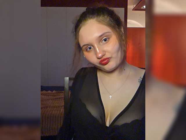 Kiki--Tiki live cam on BongaCams