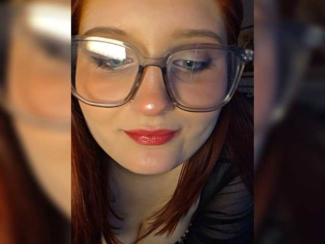 Kiki--Tiki live cam on BongaCams