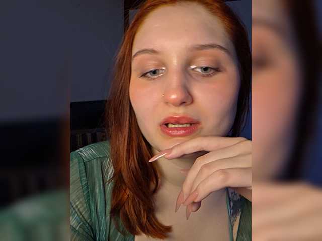 Kiki--Tiki live cam on BongaCams