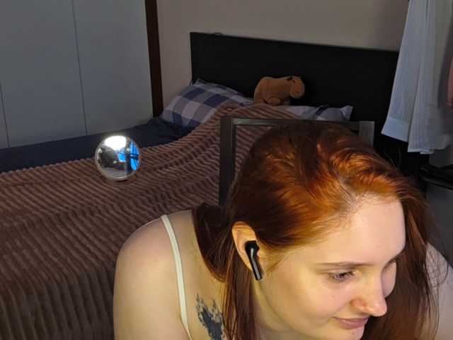 Kiki--Tiki live cam on BongaCams
