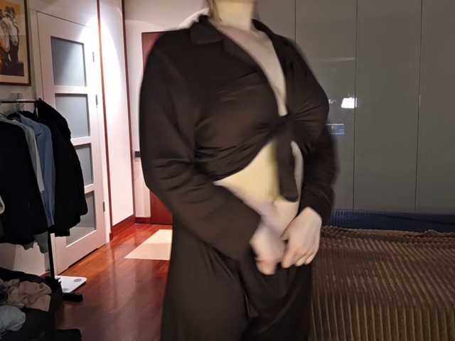 Kiki--Tiki live cam on BongaCams