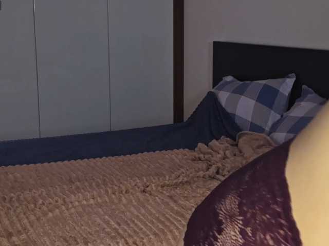 Kiki--Tiki live cam on BongaCams