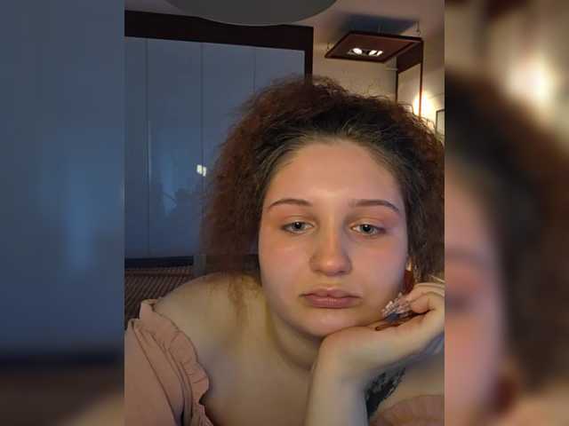 Kiki--Tiki live cam on BongaCams