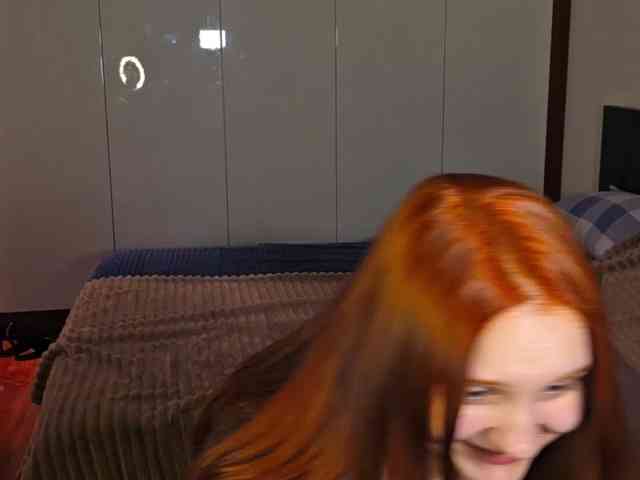 Kiki_Tiki webcam
