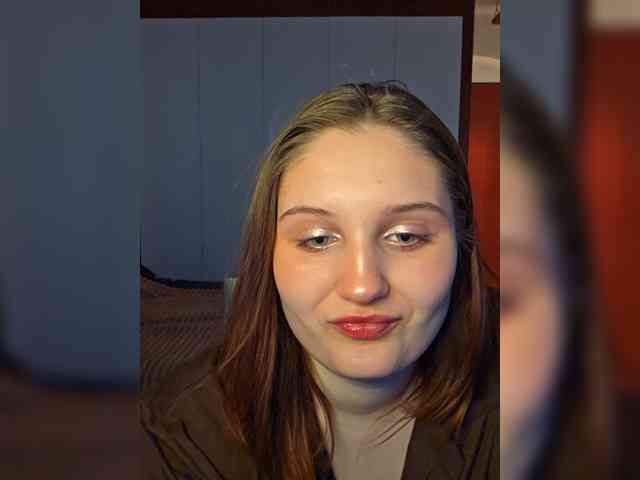 Kiki--Tiki webcam