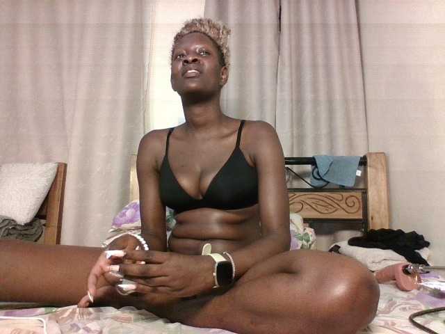 Webcamslut26 — live female cam