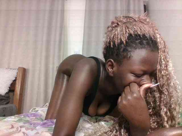 Webcamslut26 webcam