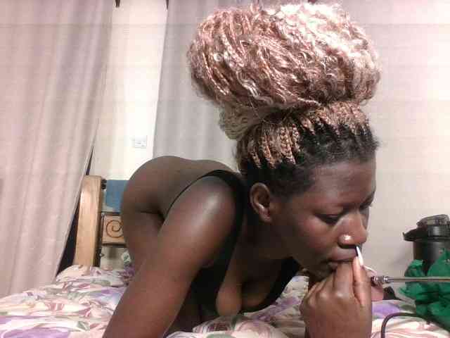 Webcamslut26 webcam