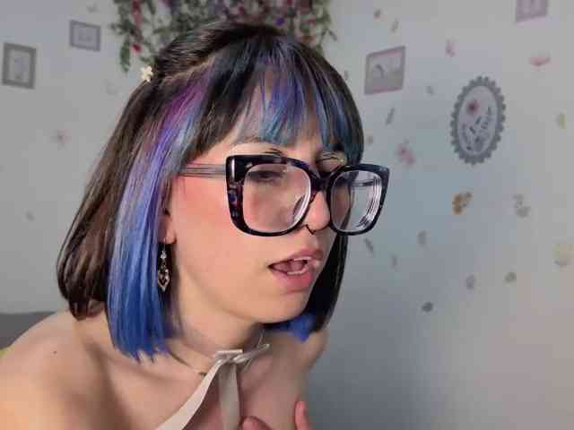 TheMiaDollx