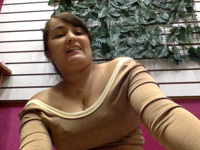 Sunyferrer live cam on BongaCams