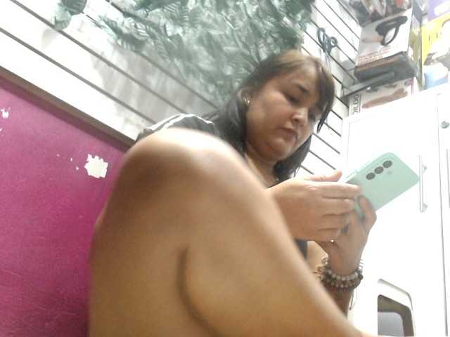 Sunyferrer live cam on BongaCams