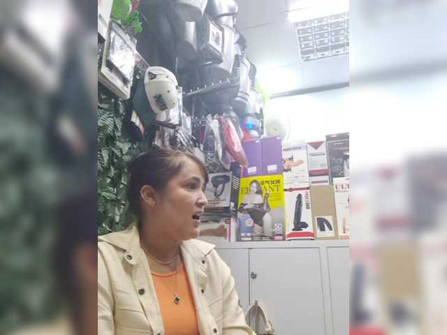 Sunyferrer live cam on BongaCams