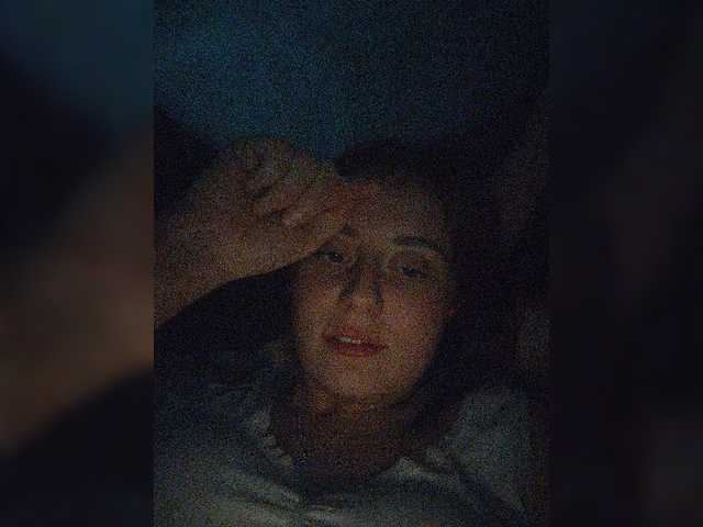 Chat with AnyMorozova live cam