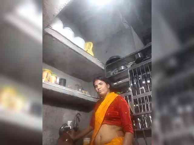 Neelam2454 webcam