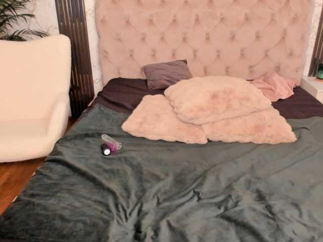 mrshotmilf live cam on BongaCams