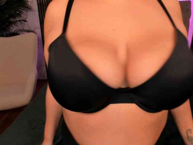 mrshotmilf webcam