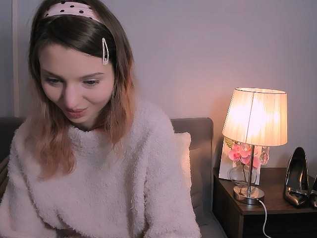 ZoeFantasy live cam on BongaCams