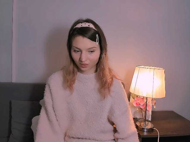 ZoeFantasy live cam on BongaCams