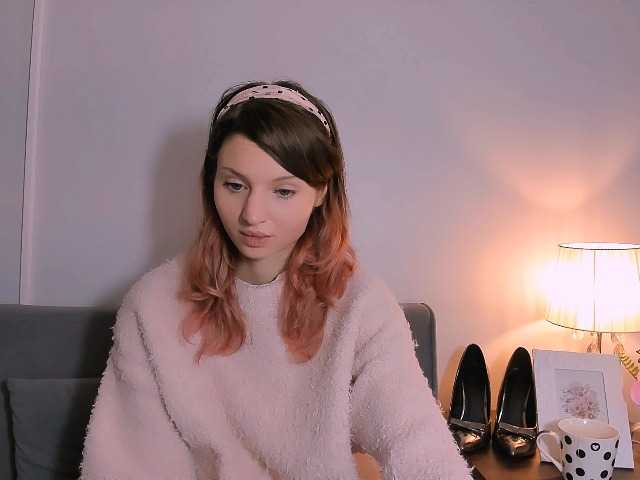 ZoeFantasy live cam on BongaCams