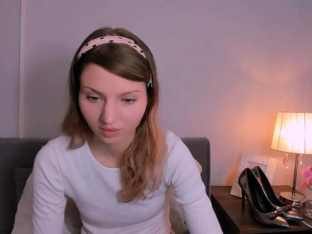 ZoeFantasy live cam on BongaCams