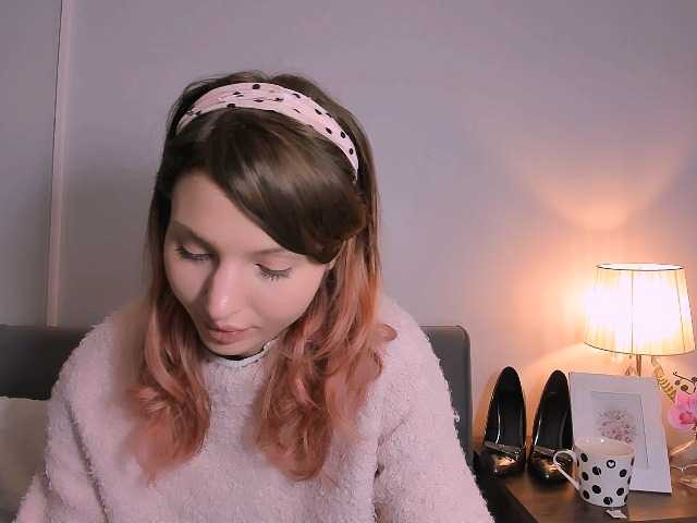 ZoeFantasy live cam on BongaCams