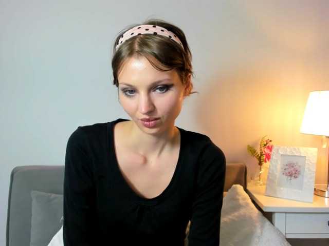 ZoeFantasy live cam preview
