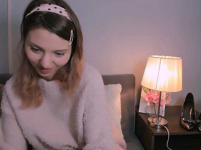 ZoeFantasy live cam on BongaCams