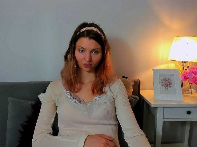 ZoeFantasy live cam on BongaCams