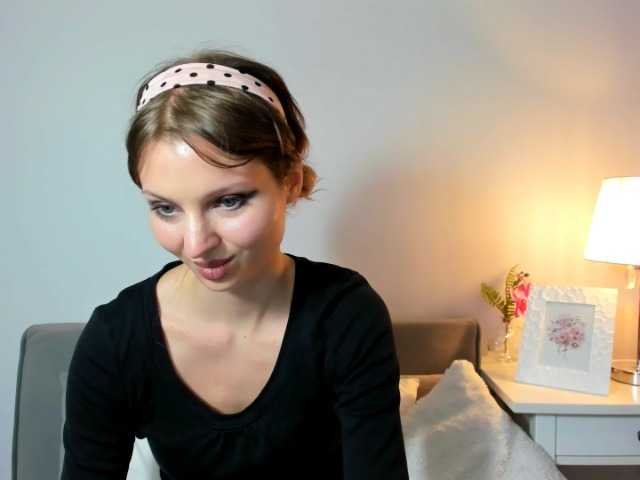 ZoeFantasy live cam preview