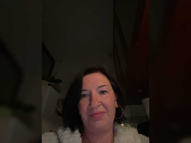 Lola-211 live cam on BongaCams