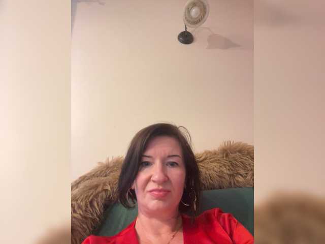 Lola-211 live cam on BongaCams